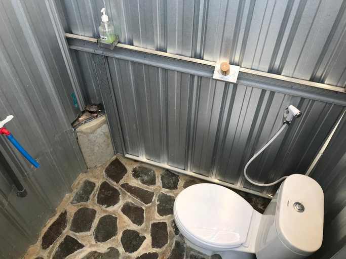 Bathroom 3, Atlante Hostel, Jepara