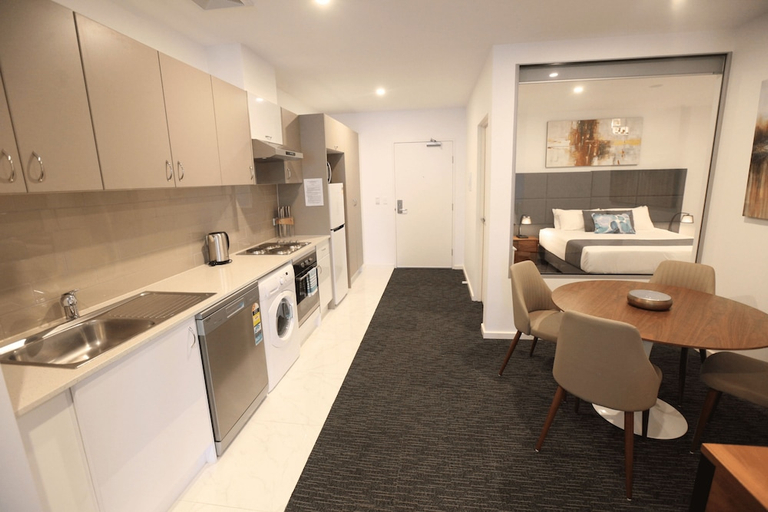 Others 5, The Palms Apartments, Adelaide