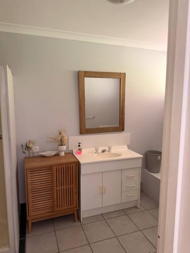 Bathroom, Lancelin Lodge, Gingin