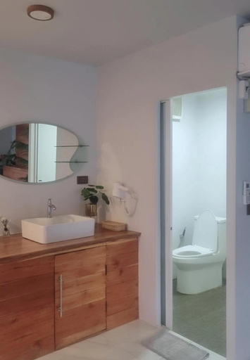 Bathroom 3, ณ มอร์ นอร์ เชียงใหม่, Mae Taeng
