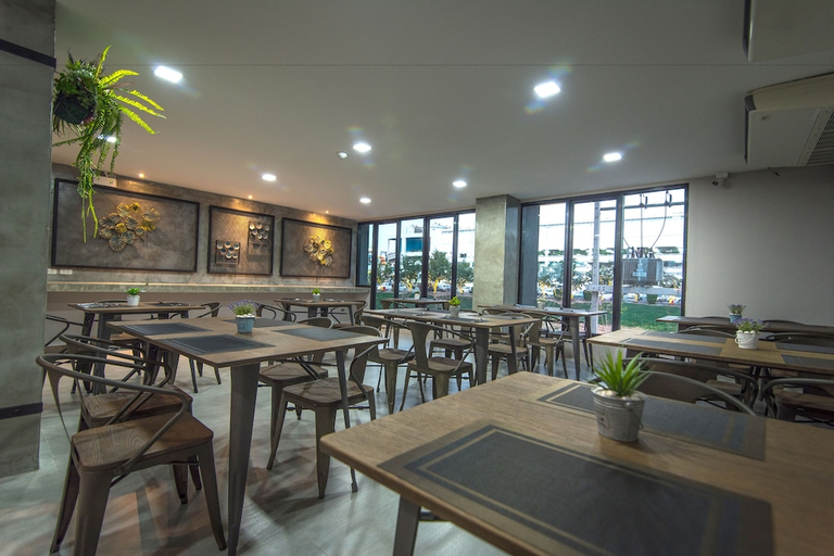 Food & Drinks 5, De V Loft Hotel, Muang Nakhon Ratchasima