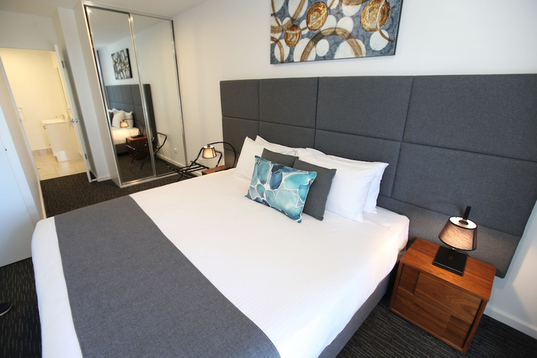 Bedroom 2, The Palms Apartments, Adelaide