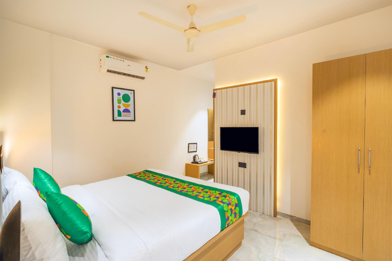 Bedroom 3, Treebo Sairadha, Pune