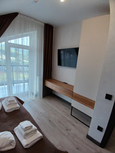 Bedroom 3, EcoBerghaus - Котеджне містечко, Iaremchans'ka