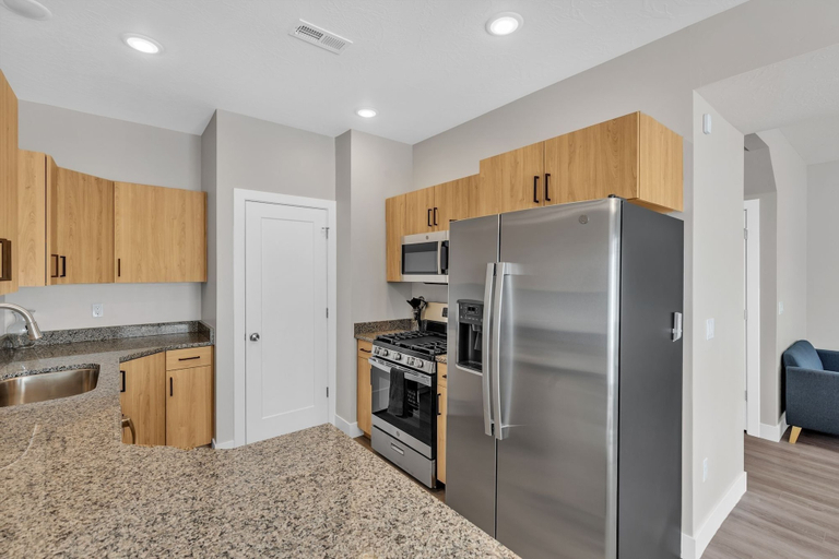 Private kitchen 2, The Ideal Gateway by RedAwning, Iron