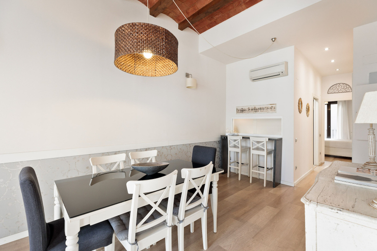 Interior 3, Enjoy Apartments Montserrat Boutique Apartment in Eixample, Barcelona