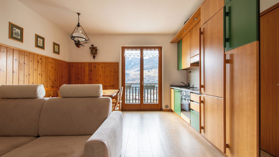 Interior 2, Sertorelli 47, Sondrio