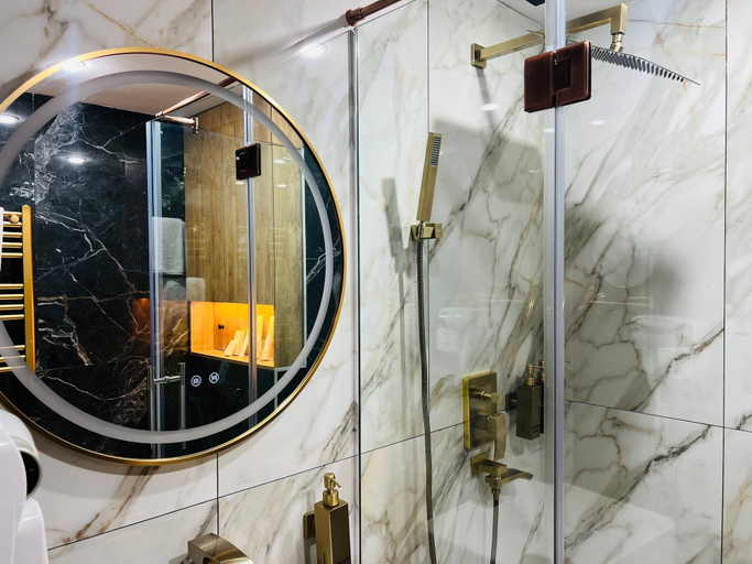 Bathroom 3, SM Luxury Hotel, Farg'ona