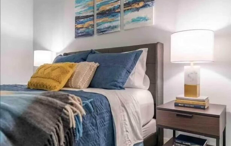 Room 2, 3BR Rooftop Retreat near Houston Stadiums, Houston