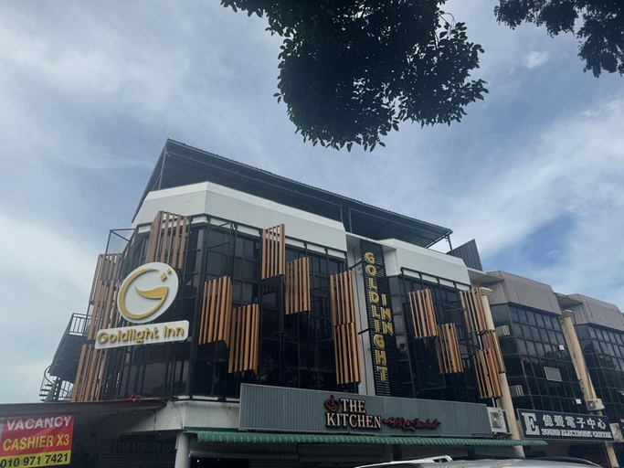 Exterior 2, Goldlight Inn, Miri