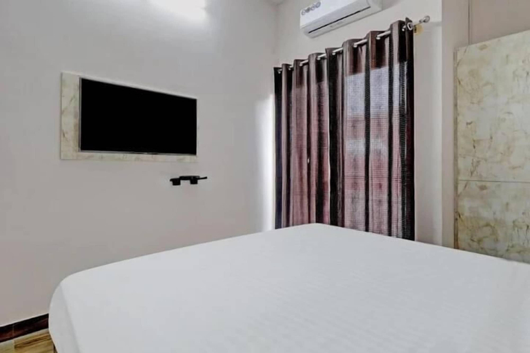 Room 1, Prime Stay Phoenix mall, Bangalore