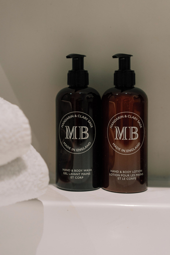 Bathroom amenities 3, A Place Vrijdagmarkt 18, Antwerpen