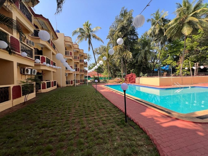 Pool 3, Redwings Studio, North Goa