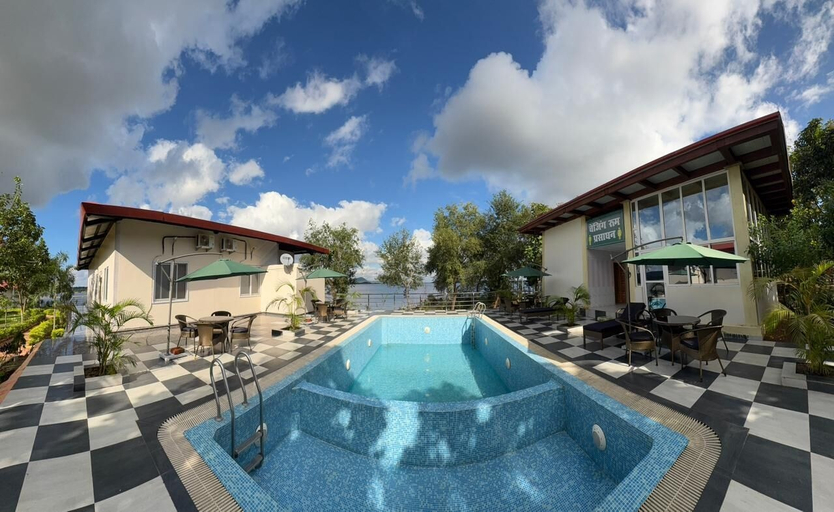 Pool 3, ODHNI DAM RESORT, Banka
