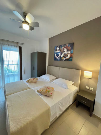 Bedroom 3, Koumaros ApartHotel, Central Macedonia