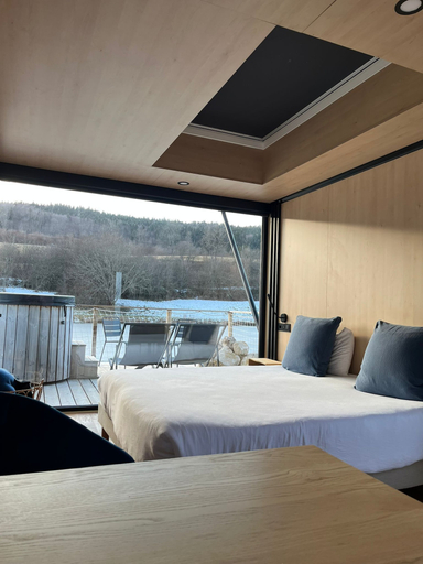 Bedroom 4, Bleu Minuit - La Rive Etoilée, Ain
