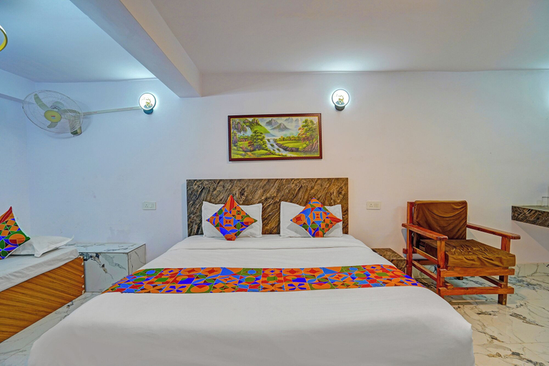 Room 4, Fabhotel Shree Ji, Lucknow