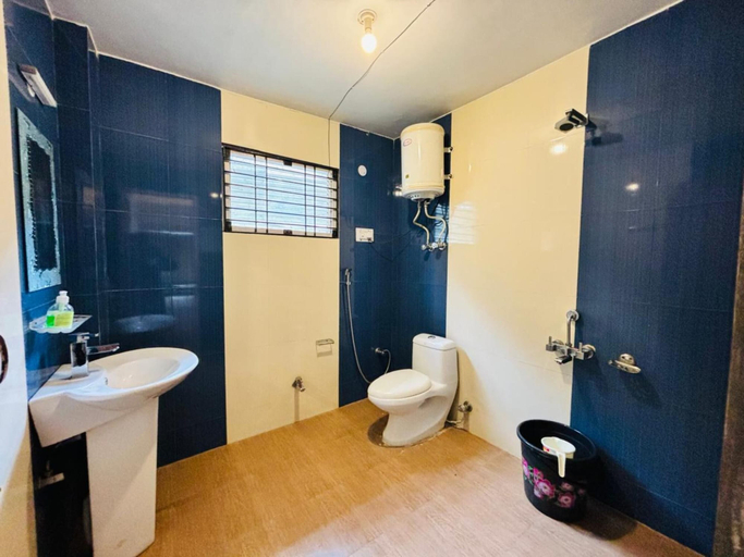 Bathroom 5, Sylvan Woods Cottage, Kullu