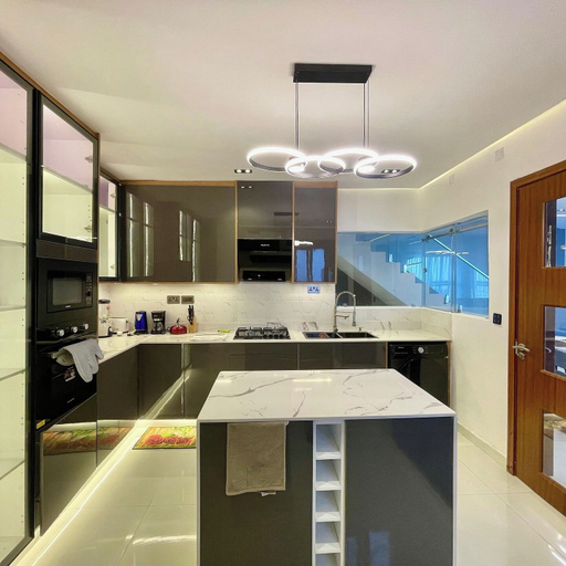 Private kitchen, Phaluxe Shortlets, AbujaMun