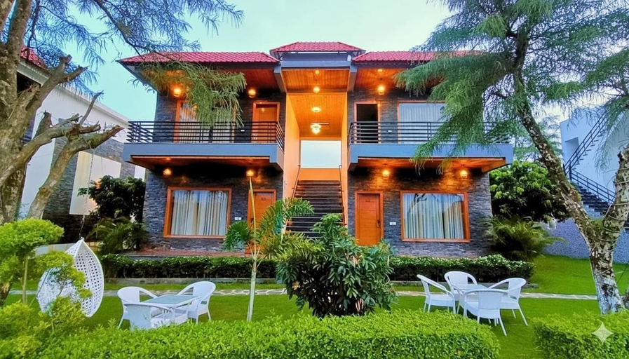 Exterior 2, ASTORIA CORBETT RESORT, Nainital