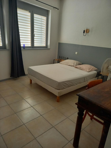 Bedroom 2, L'Auberge du Quercy Blanc, Tarn-et-Garonne