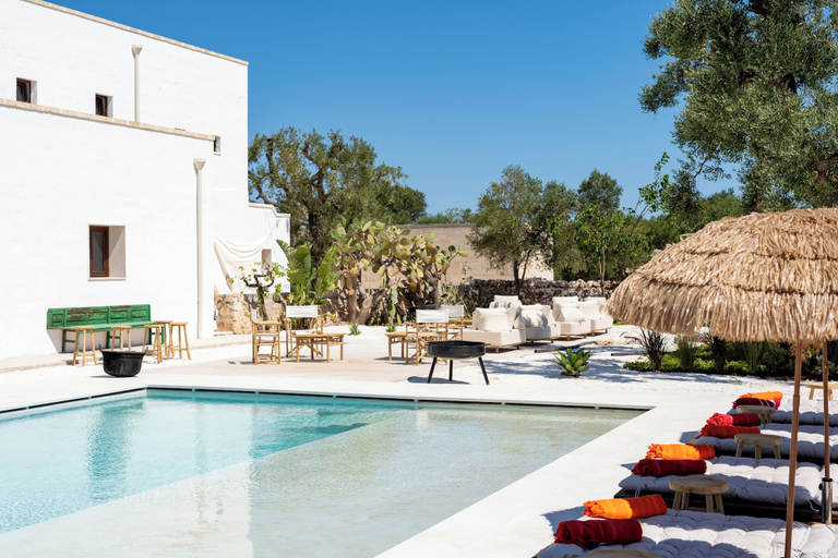 Outdoor pool 3, Mascienda Guadalupe, Brindisi