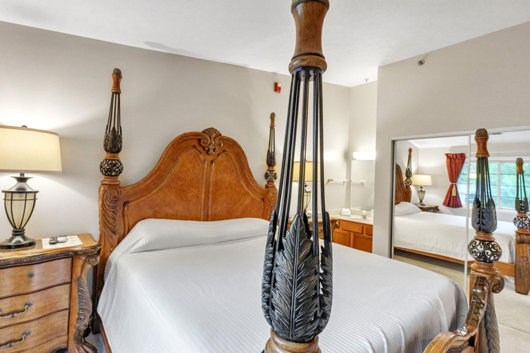 Room, 3rd Floor Back Side Penthouse Suite - 306 by Grand Wood Suites, Brown
