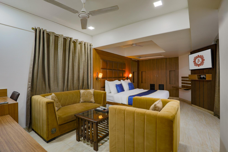 Bedroom 4, Hotel JK Regency, Mumbai Suburban