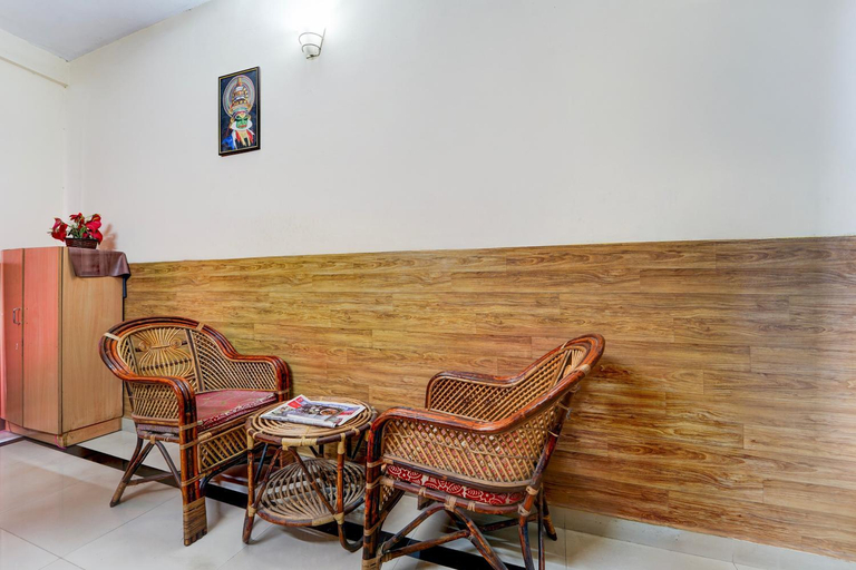 Public Area 2, Super Hotel O Kollamkudimughal Kakkanad Formerly Diamond Inn, Ernakulam