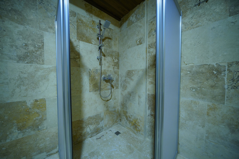 Bathroom 4, nirvana cave house hotel, Nevşehir