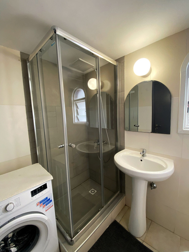 Room 4, 91 KPF - Stay Artifex Apartment