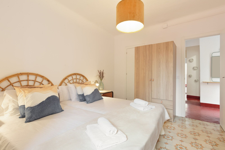 Interior 4, Sagrada Familia by Enjoy Apartments, Barcelona