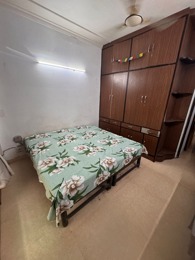 Room 2, Urban ease homestay, Delhi