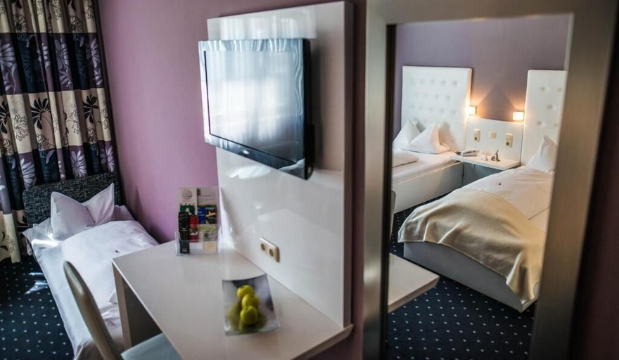 Bedroom 4, Hotel Domizil, Ingolstadt