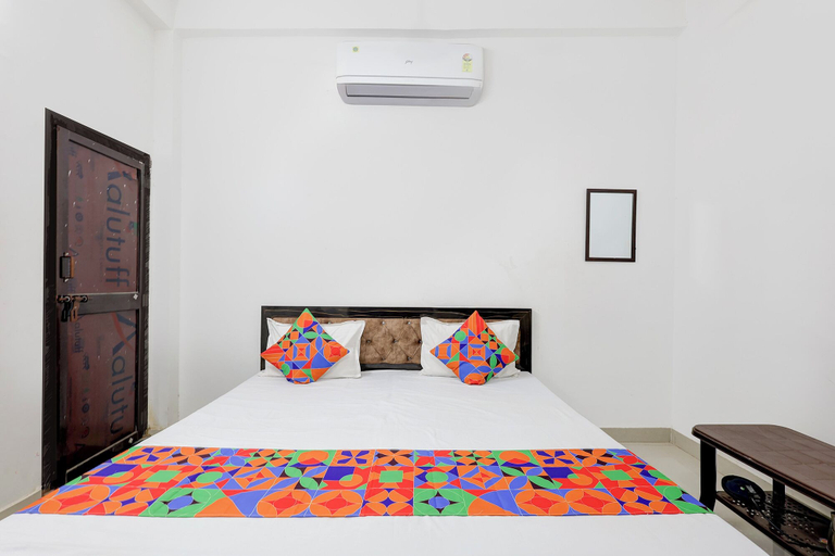 Room 2, Via Kanha Shiva, Faizabad