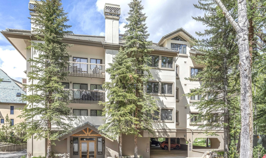Exterior 4, Townsend Place A107 2 Bedroom Condo by RedAwning, Eagle