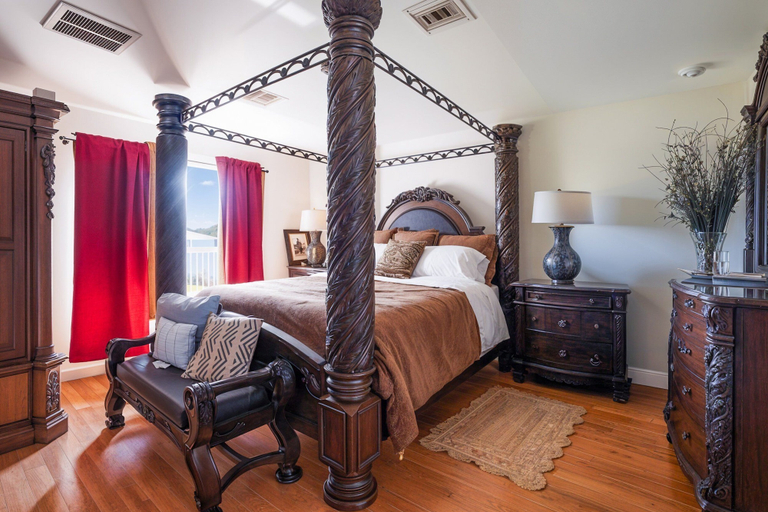 Room 2, Relaxing Chamonix Retreat 3 Bedroom Home, Lee