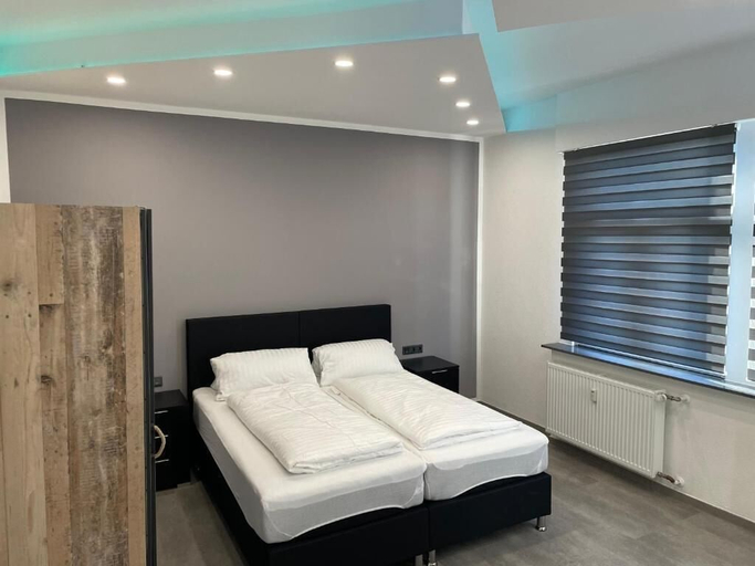 Bedroom 5, Hotel Anker, Gießen
