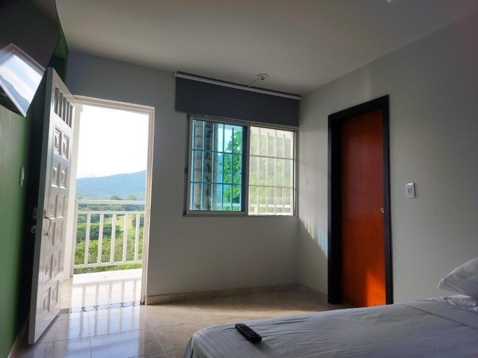 Room 3, Hotel OK el eden, Tocaima