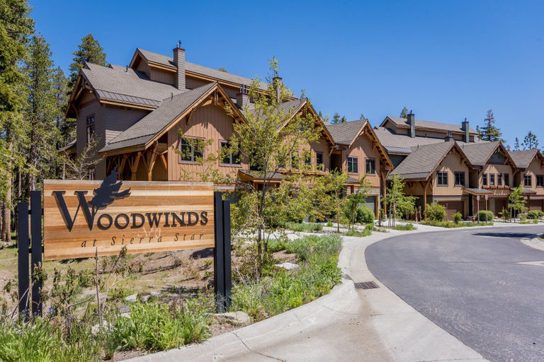Exterior, Woodwinds #1303 4 Bedroom Condo by RedAwning, Mono