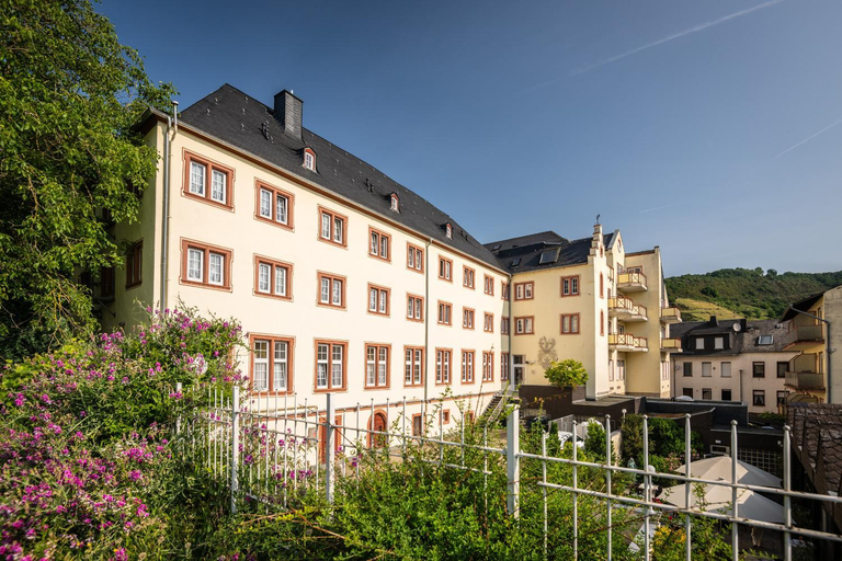 Exterior & Views 1, Schloß-Hotel Petry, Cochem-Zell