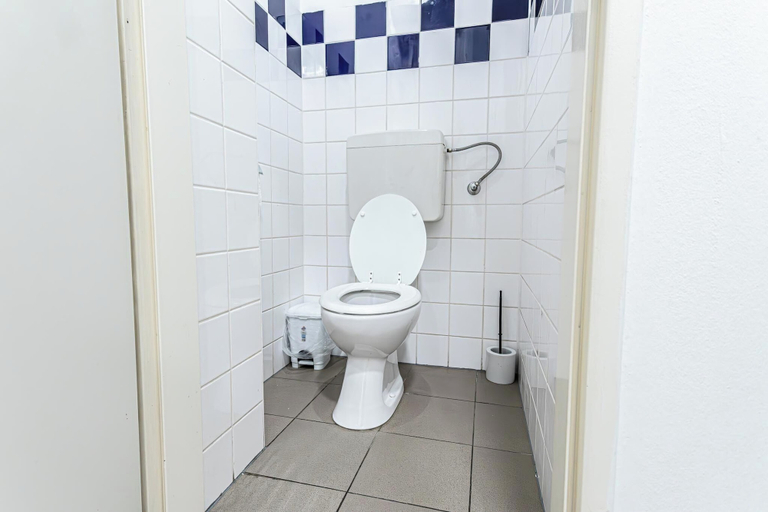 Bathroom 3, Elegant Spacious 2BR City Center Stay, Wien