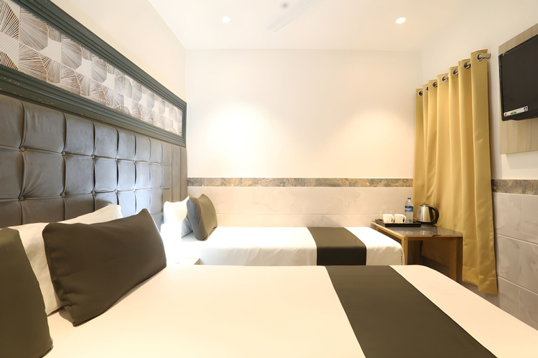 Room 2, Hotel Diamond Residency, Mumbai City