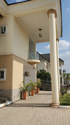 Property grounds 3, Sunabi Hotels and Apartments, AbujaMun