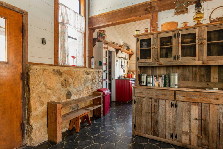 Interior, Hideaway Cabin 3 Bedroom Cabin, Uvalde