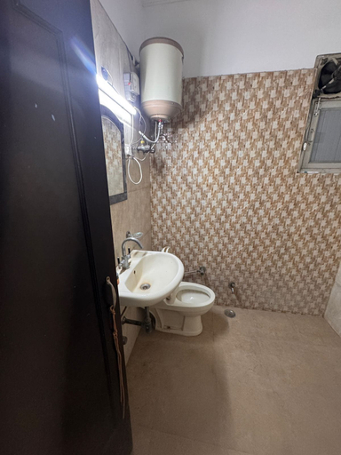 Bathroom 3, Urban ease homestay, Delhi