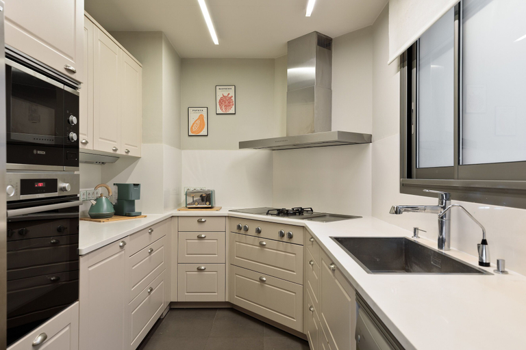 Interior 3, Enjoy Apartments Augustina's Grand Family Suite, Barcelona