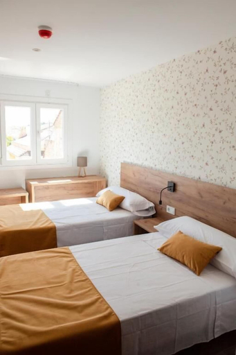 Room 4, Pensión Angel, Jaén