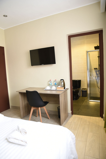 Room 2, Résidence Soavina, Analamanga