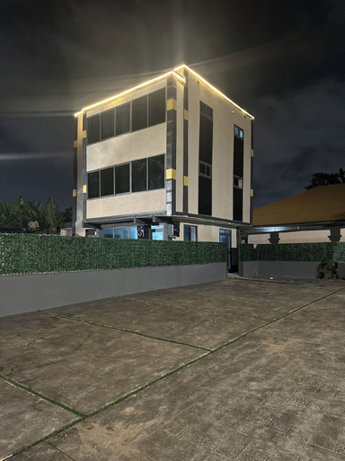 Property grounds, Northwold Hotel-Pokuase Interchange ACC, Ga East